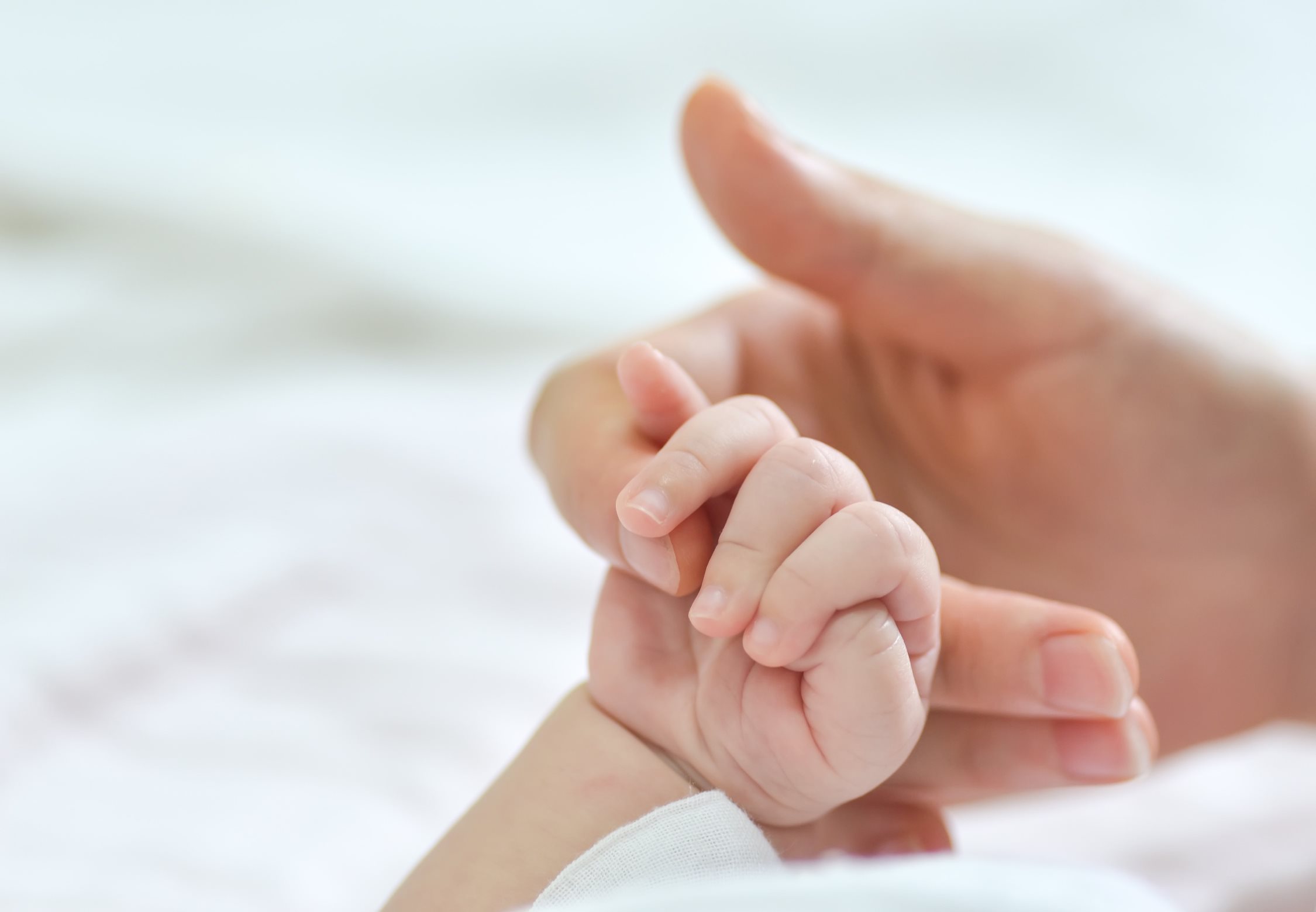Yuk Kenali Beragam Reflek Pada Bayi yang Baru Lahir