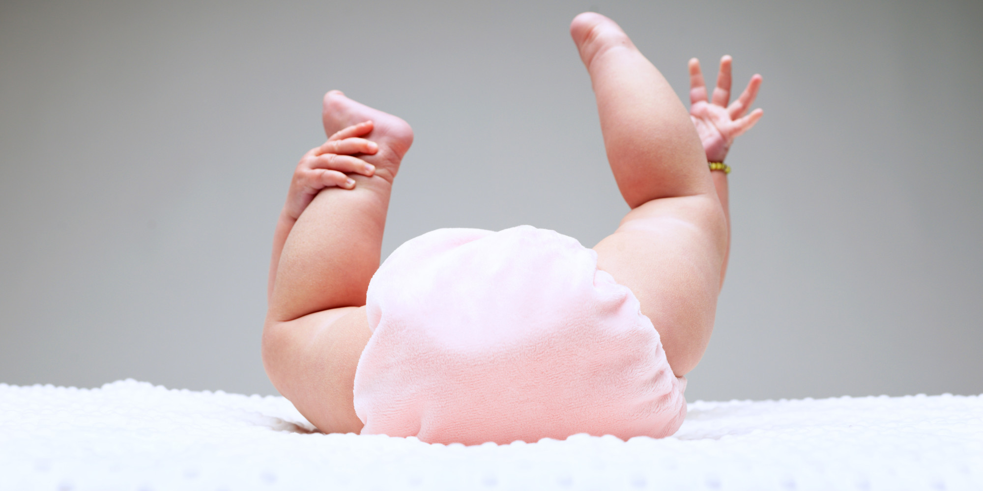 Frekuensi BAB Bayi Berubah Setelah MPASI, Normal Nggak Sih?