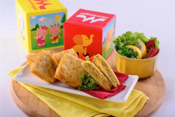 Resep Biskuit Goreng Isi Ayam Sayuran dan Cara Membuatnya